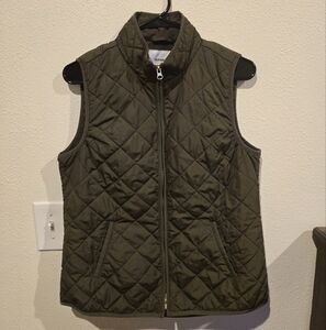 Old Navy puffer vest size m